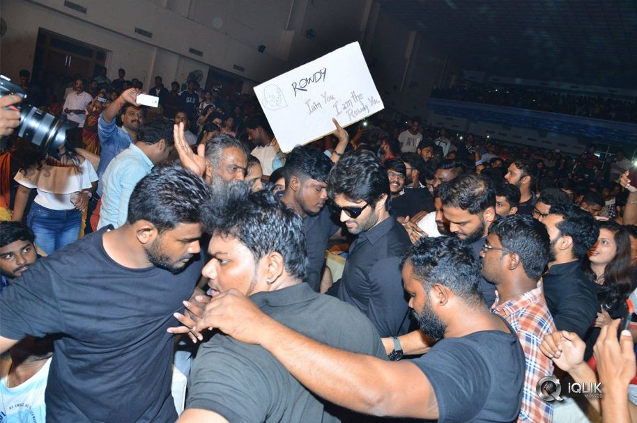 Geeta-Govindham-Pre-Release-Function-Photos